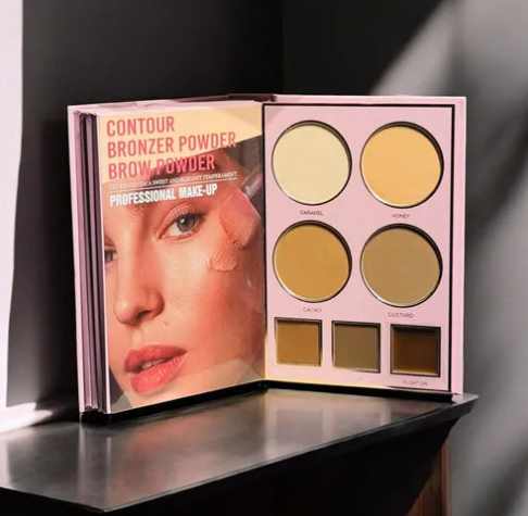 Mocallur Makeup book